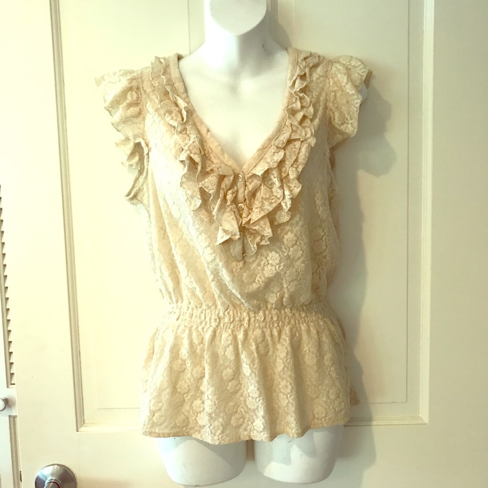 ⭐️Lacey Top💛